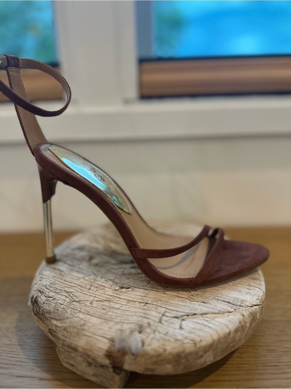 Chic Dusty Mauve Strappy Pointed Toe Heels